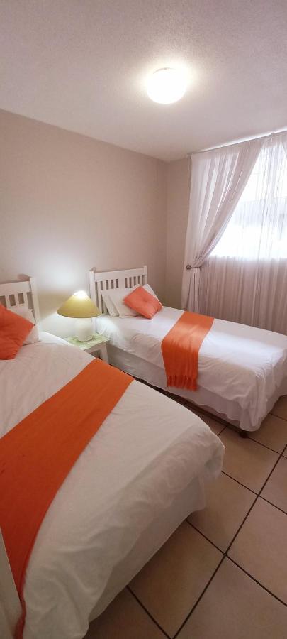 Apartment Boulevard Beachfront Margate