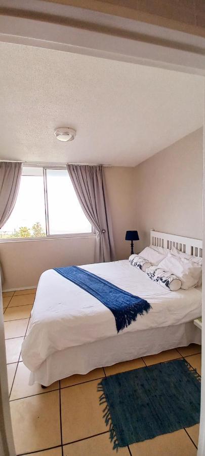 Boulevard Beachfront Apartment